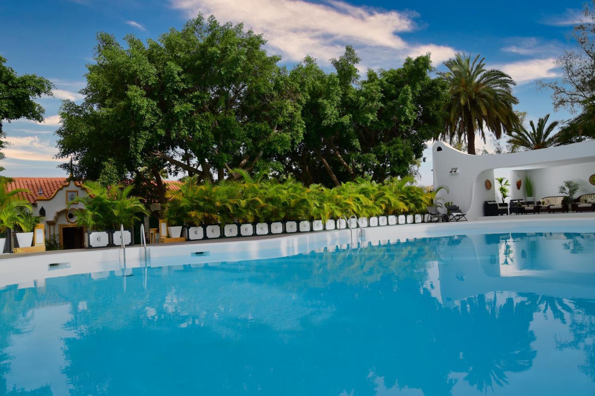 Cortijo San Ignacio Hotell El Cortijo  Exteriör bild